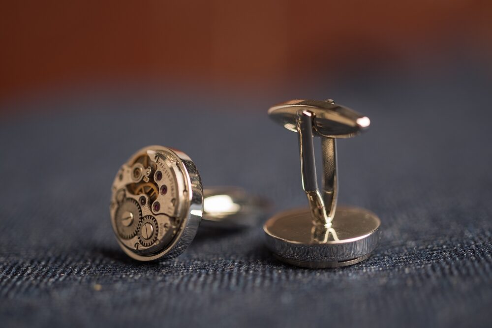 Apaļas aproču pogas ar pulksteņu mehānismiem 16mm