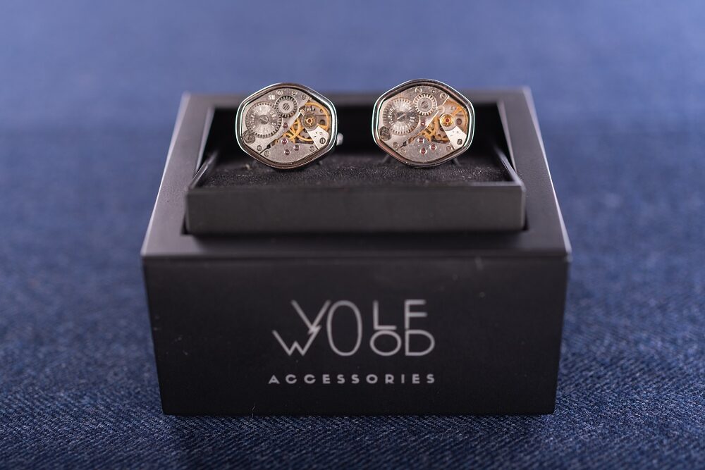 Cufflinks with watch movements
