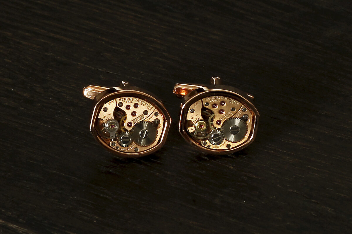 Cufflinks with BENRUS watch movements